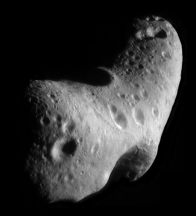 Asteroiden Eros er den største kjente nær-jords-asteroiden. Dimensjonene er 13 x 13 x 33 km. Foto: NASA