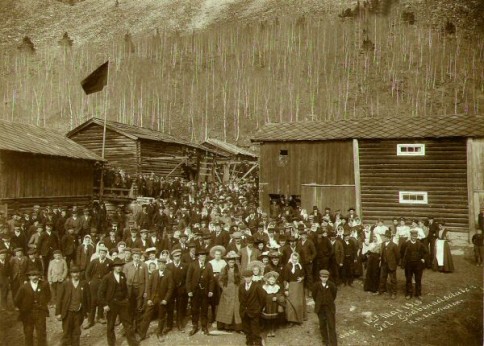 1. mai-feiring i Sel, Gudbrandsdalen, 1910 Foto: The Labor Movement Archives and Library, Oslo