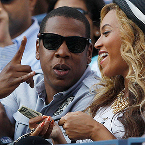 Jay Z og kona Beyonce blei 7. januar foreldre til datteren Blue Ivy Carter. Foto: Scanpix / Elise Amendola, AP Photo.