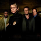 Zoe Reynolds (Keeley Hawes) får en utfordrende oppgave i kveldens episode av Skygger (Foto: BBC)