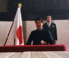 Keiser Hirohito av Japan satt på tronen i 63 år. Oppgjøret etter den andre verdenskrig og keiserens framtreden i saken (bildet) blir framstilt i dramatisert form i en BBC-dokumentar. (Foto: BBC)