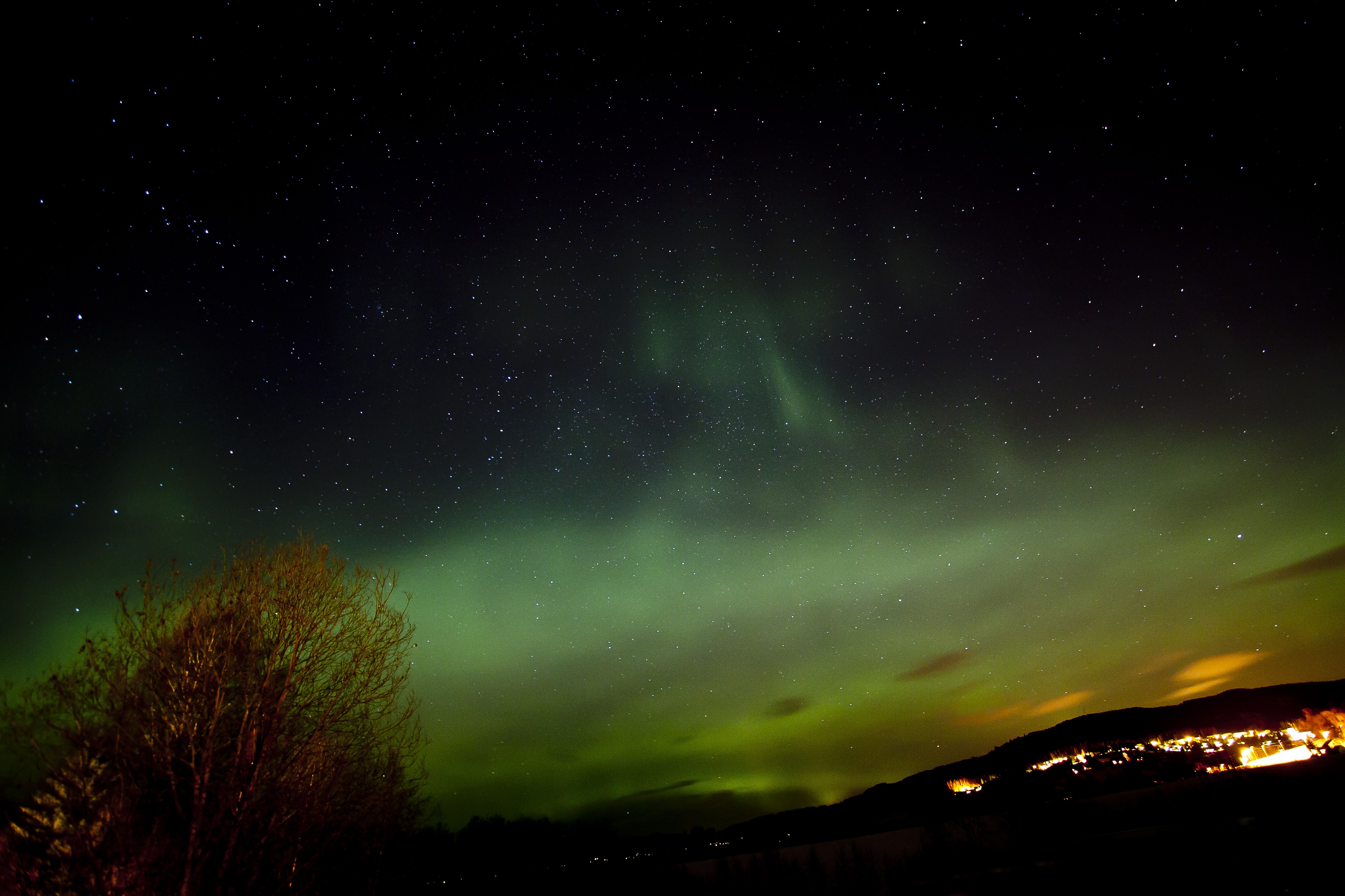Nordlyset fotografert fra Jevnaker nord for Oslo. Foto: Trym Norman Sannes