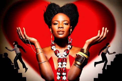 Noisettes' Shingai Shoniwa. Det er bare å blir forelska. Igjen. 