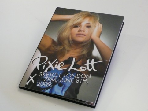 Pixie Lott-bok