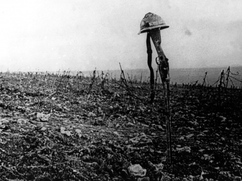 Soldatgrav fra første verdenskrig (Foto: Scanpix)