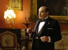 Den verdensberømte privatdetektiven Hercule Poirot er tilbake, og trener sine